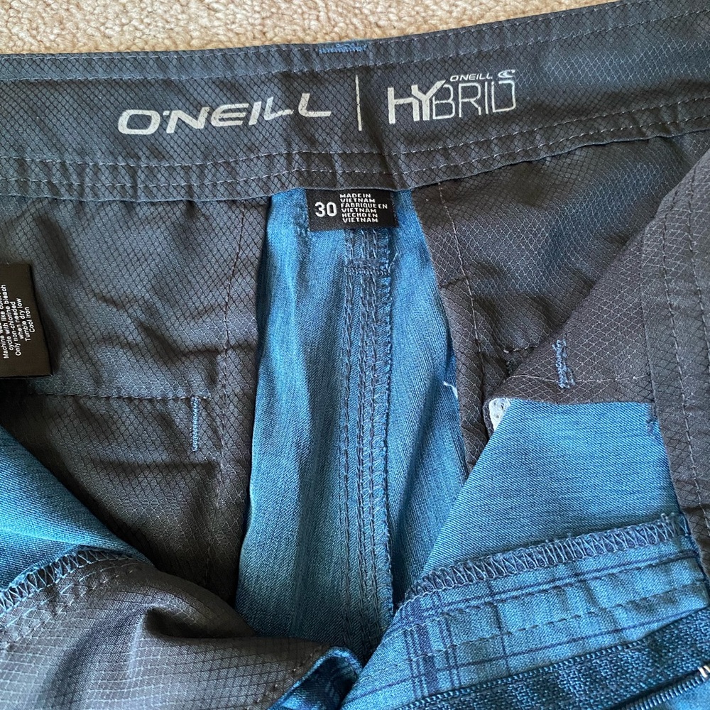 2 pairs O’Neil shorts